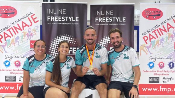 El Club de Patinaje Torrevieja consigue una medalla de oro y una medalla de plata en la segunda fase del Campeonato de España de patinaje inline freestyle El Club de Patinaje Torrevieja consigue una medalla de oro y una medalla de plata en la segunda fase del Campeonato de España de patinaje inline freestyle