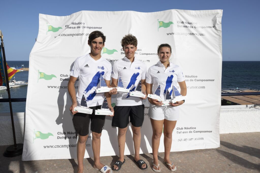 ⛵️GRAN ACTUACIÓN DE NUESTROS REGATISTAS EN LA COPA AUTONÓMICA CLASE ILCA 6 EN EL NÁUTICO DEHESA CAMPOAMOR