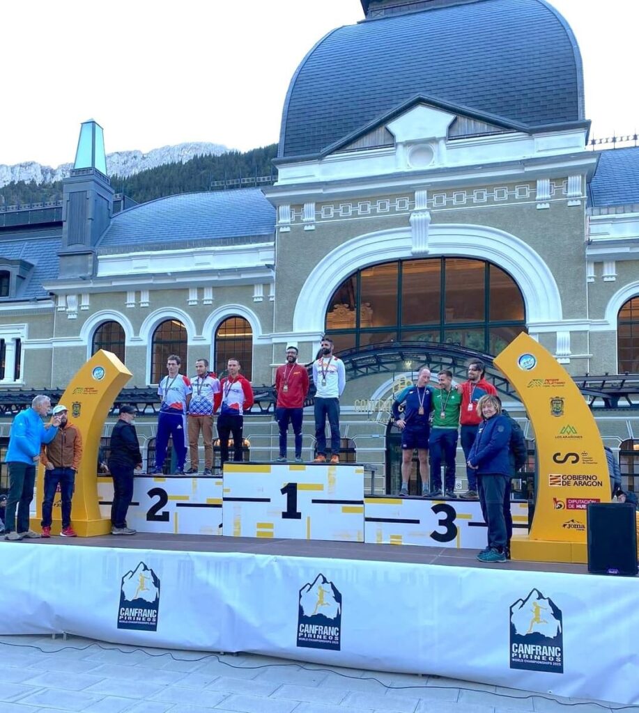 IVÁN MARTÍNEZ PERTUSA: CAMPEÓN DEL MUNDO TRAIL LONG DISTANCE 34K
