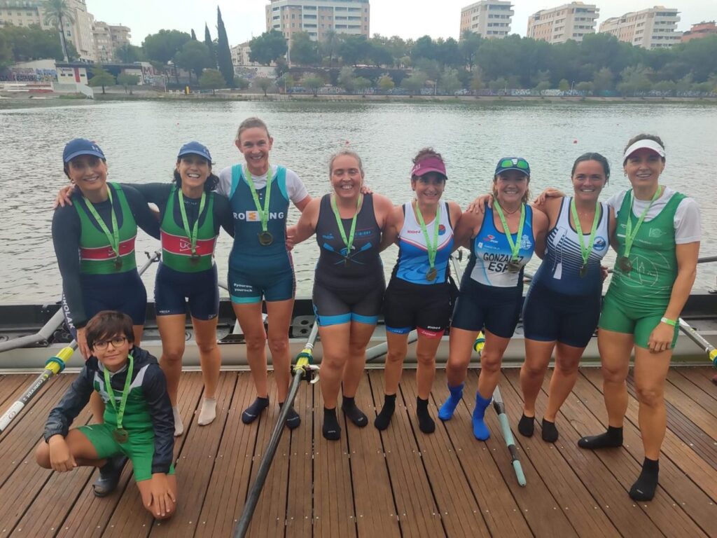 EL RCNT LOGRA 2 OROS EN EL VII INTERNACIONAL ROWING MÁSTERS REGATTA EN SEVILLA