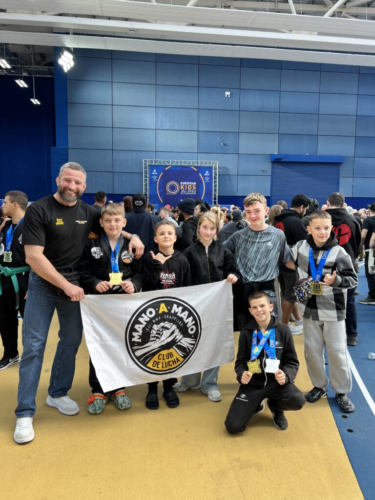3 medallas del mano a mano en el IBJJF European Kids 2026
