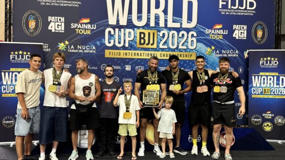 🥋🏆 ¡Gran éxito del Club de Lucha Mano a Mano de Torrevieja! 🥋🏆 ¡Gran éxito del Club de Lucha Mano a Mano de Torrevieja!