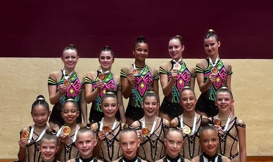 (Español) 🏆🤸El Club Gimnasia Rítmica de Torrevieja brilla en un intenso fin de semana de competición